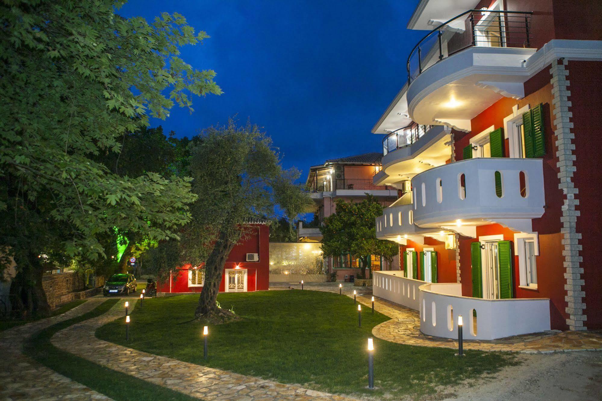 Aparthotel Oasis Exclusive Parga Exteriér fotografie
