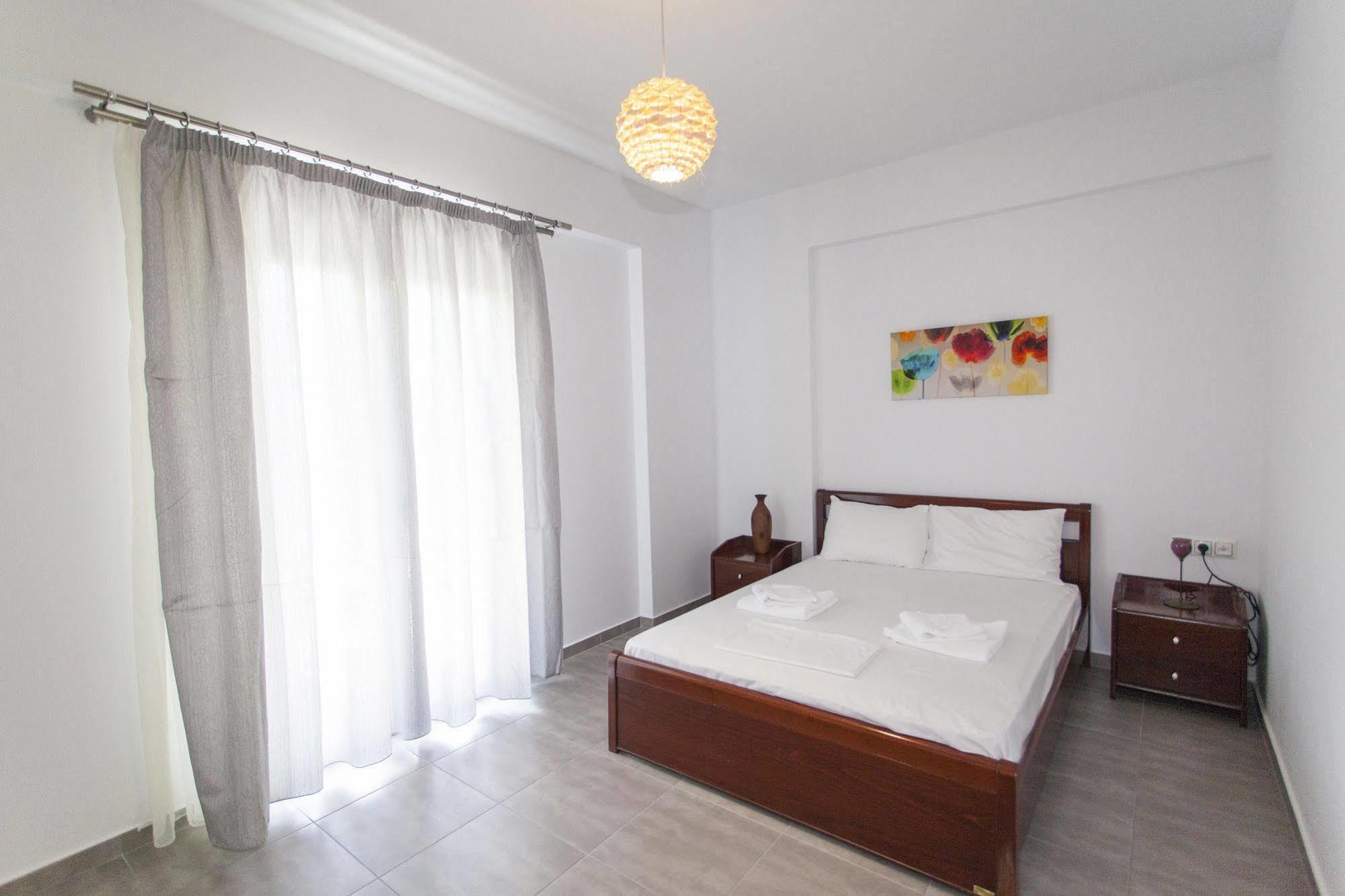 Aparthotel Oasis Exclusive Parga Exteriér fotografie